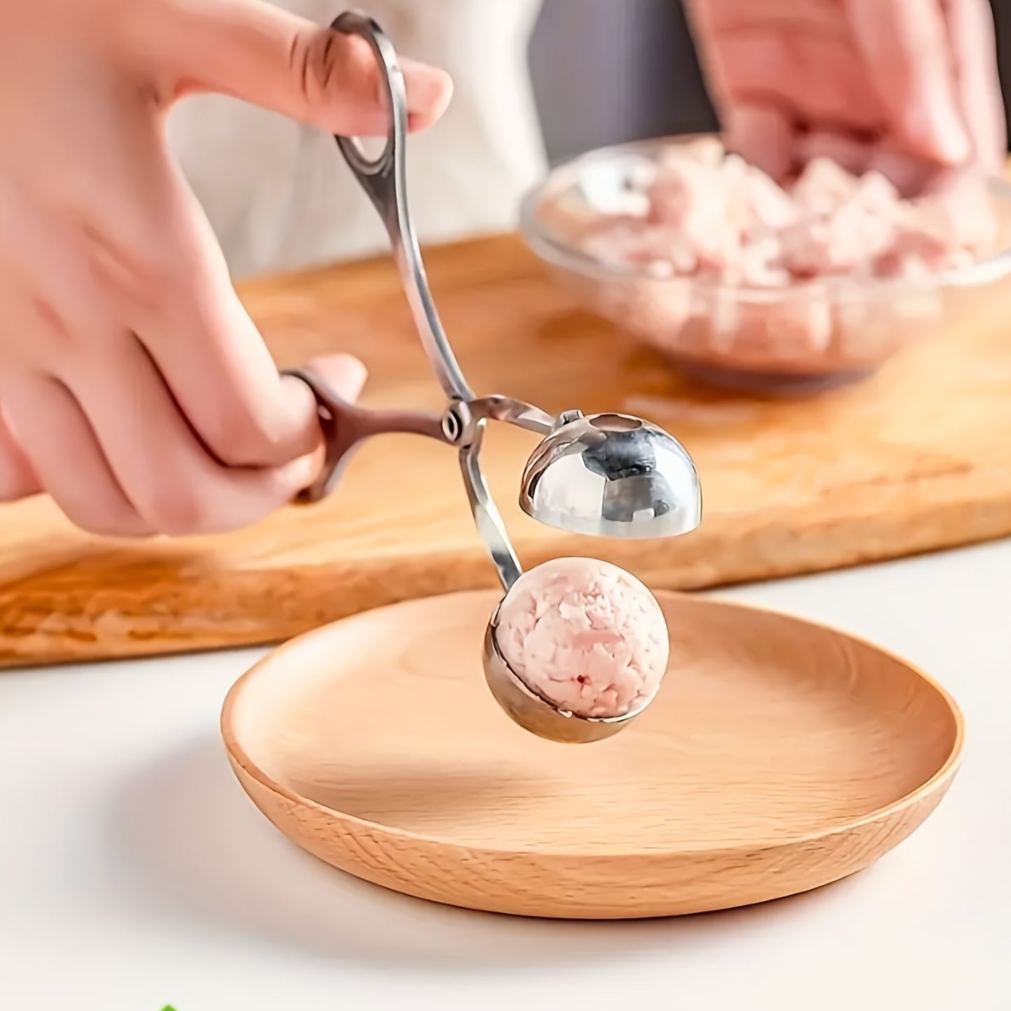 1pc Stainless Steel Meat Ballers with Anti-Slip Handles None-Stick Meat Baller Tongs Meatball Scoop Ball Makers, Rice Cake Pops Mold, Meatball Maker Ice Tongs Cookie Dough Scoops for Kitchen Tools